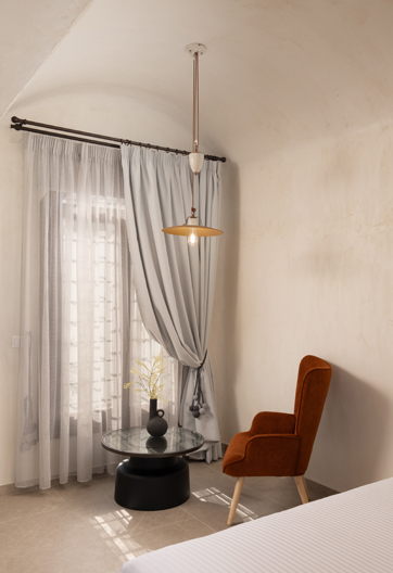 COZY SUITE WITH OUTDOOR HOT TUB